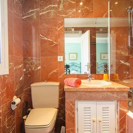 Penthouse Venalmar אסטפונה