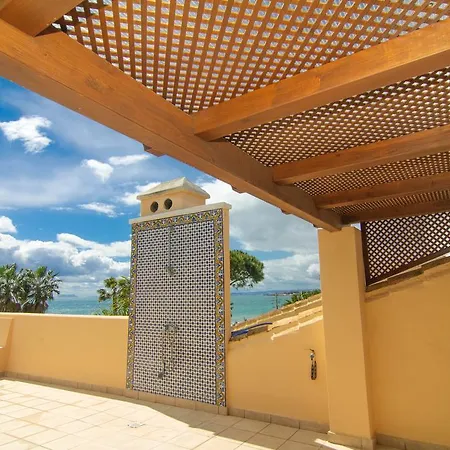 בית נופש Penthouse Venalmar *